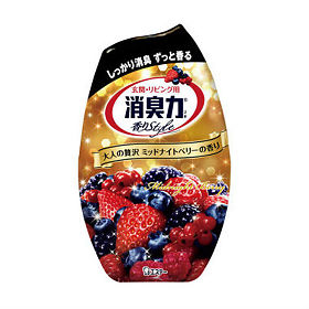 Жидкий освежитель воздуха для комнаты ST SHOSHU-RIKI (с ароматом спелых ягод), 400 мл.
