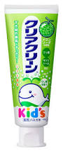 Детская зубная паста KAO Clear Clean с мягкими микрогранулами для деликатной чистки зубов со вкусом дыни, туба 70 г
