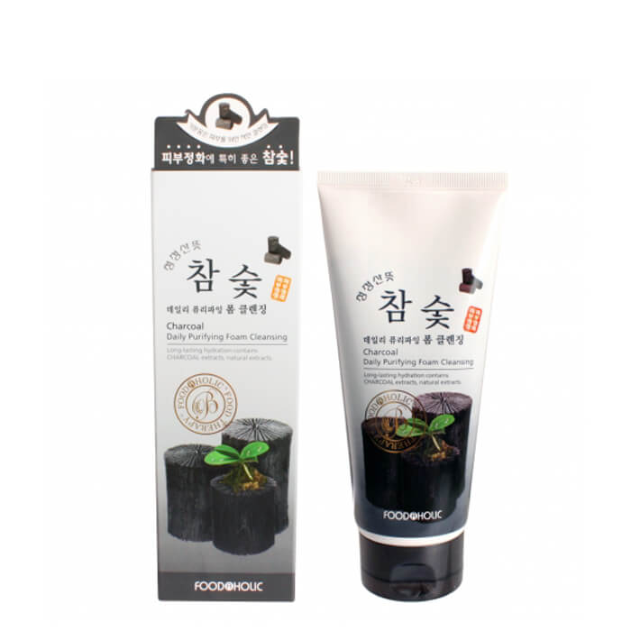 Пенка для умывания  FoodaHolic charcoal foam cleansing с Черным Древесным Углем (для всех типов кожи) 180 мл