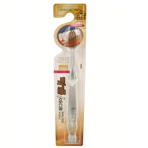 Зубная щетка MEDICARE с ионами золота и двухуровневой щетиной (средне-жесткая щетина), 1 шт.