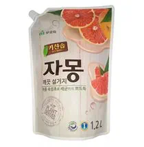 Премиальное антибактериальное средство MUKUNGHWA для мытья посуды в холодной воде Сочный грейпфрут, 1,2 л