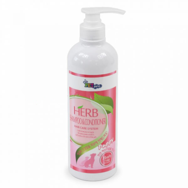 Шампунь и кондиционер Petperss Herb 2 в 1 на травах с пантенолом для щенков с любым типом шерсти для чувствительной кожи (с дозатором) 750 мл
