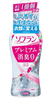 Кондиционер для белья LION Soflan от неприятного запаха до самого вечера, аромат роз, 550 мл