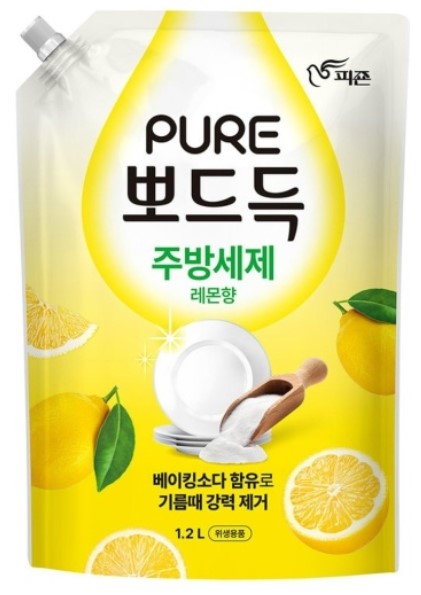 Средство для мытья посуды Pigeon Pure Lemon с ароматом лимона 1,2 л