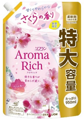 Кондиционер для белья LION Aroma Rich Sakura 305 / Сакура 950 мл